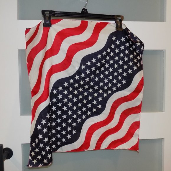 20" Wavy American Flag Bandana Handkerchief Scarf 100% Cotton Made In The USA - Picture 6 of 6